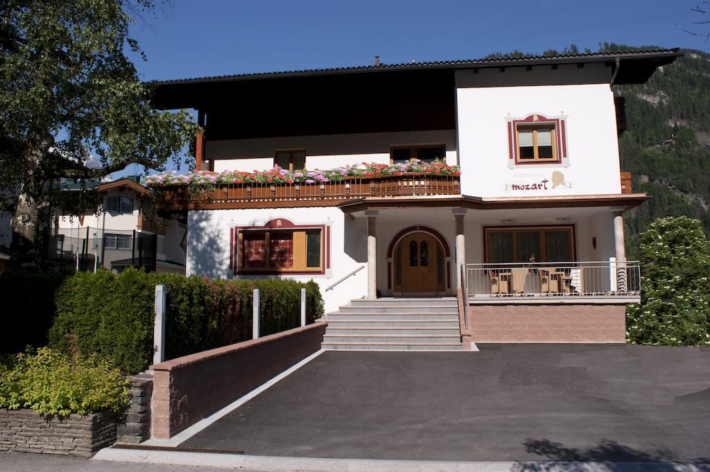 Apartment Mozart Mayrhofen Exterior foto